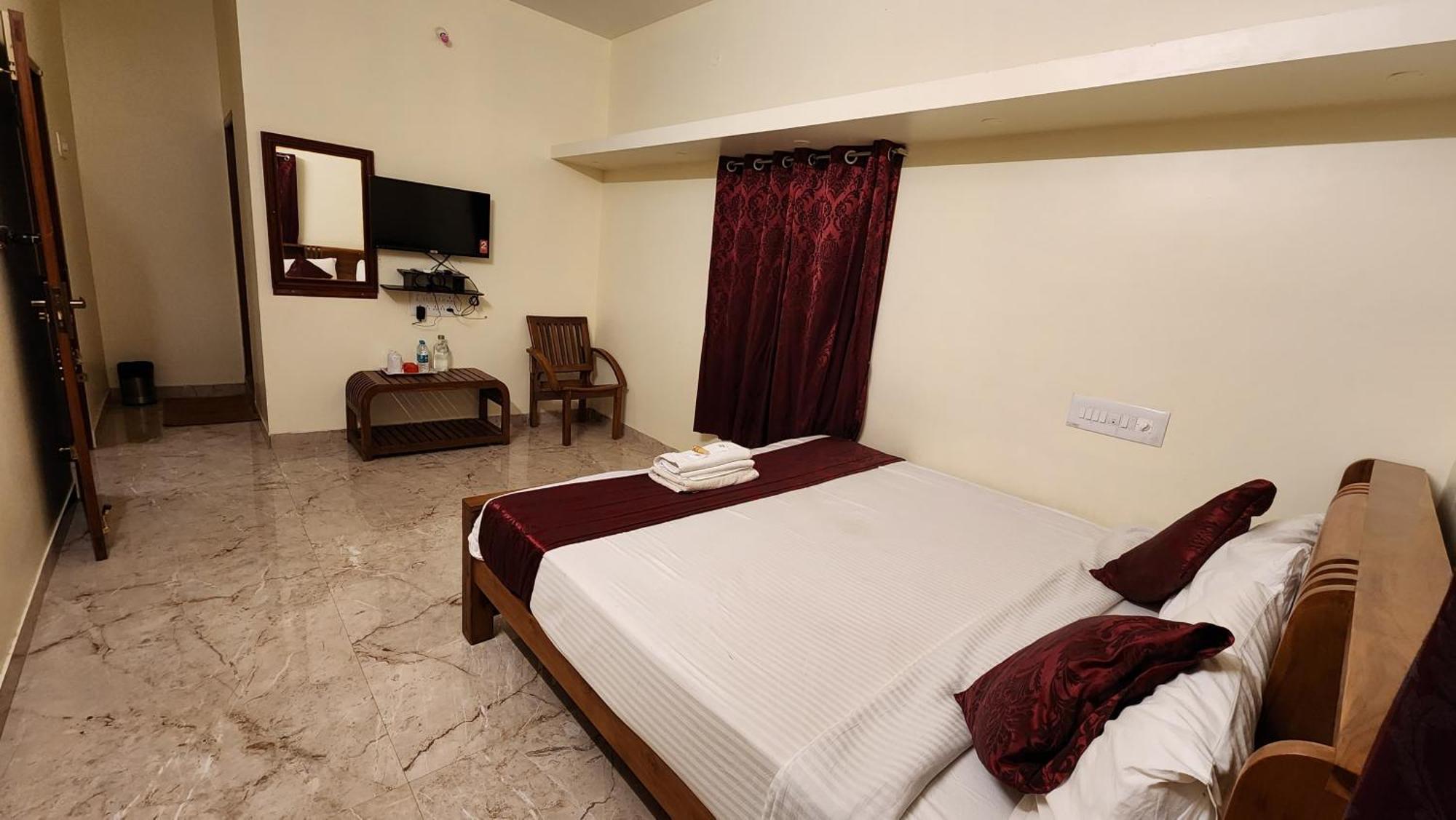 Bairava Bliss Inn Rameshwaram Ngoại thất bức ảnh